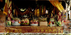Opfergaben für Zeremonie in Tempel auf Bali